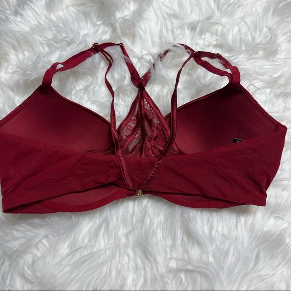 VS nwot very sexy red lace bra - Picture 2 of 4